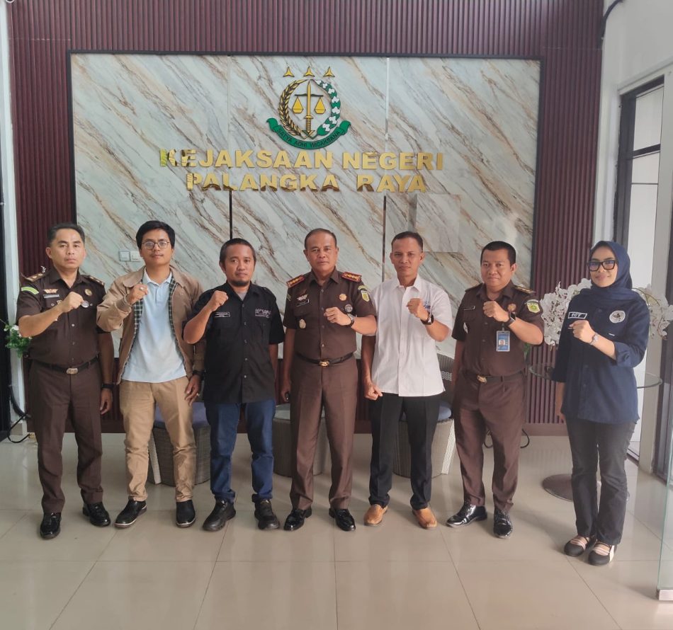 SMSI Kalimantan Tengah dan Kejari Palangka Raya Perkuat Kolaborasi lewat News Room Jaga Desa