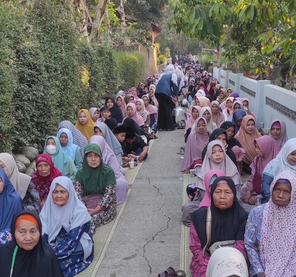 Pengajian di Mushola Darur Abror Semaken 2 Hadirkan Ustadz Dokter Andyka Dihadiri Sedikitnya 2.000 Orang Jamaah PAP Kalibawang
