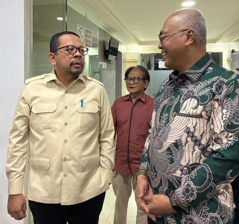Jadi Narasumber Podcast PWI, Kepala Bakom RI Bahas Urgensi Perlindungan Media dan Regulasi Sosmed