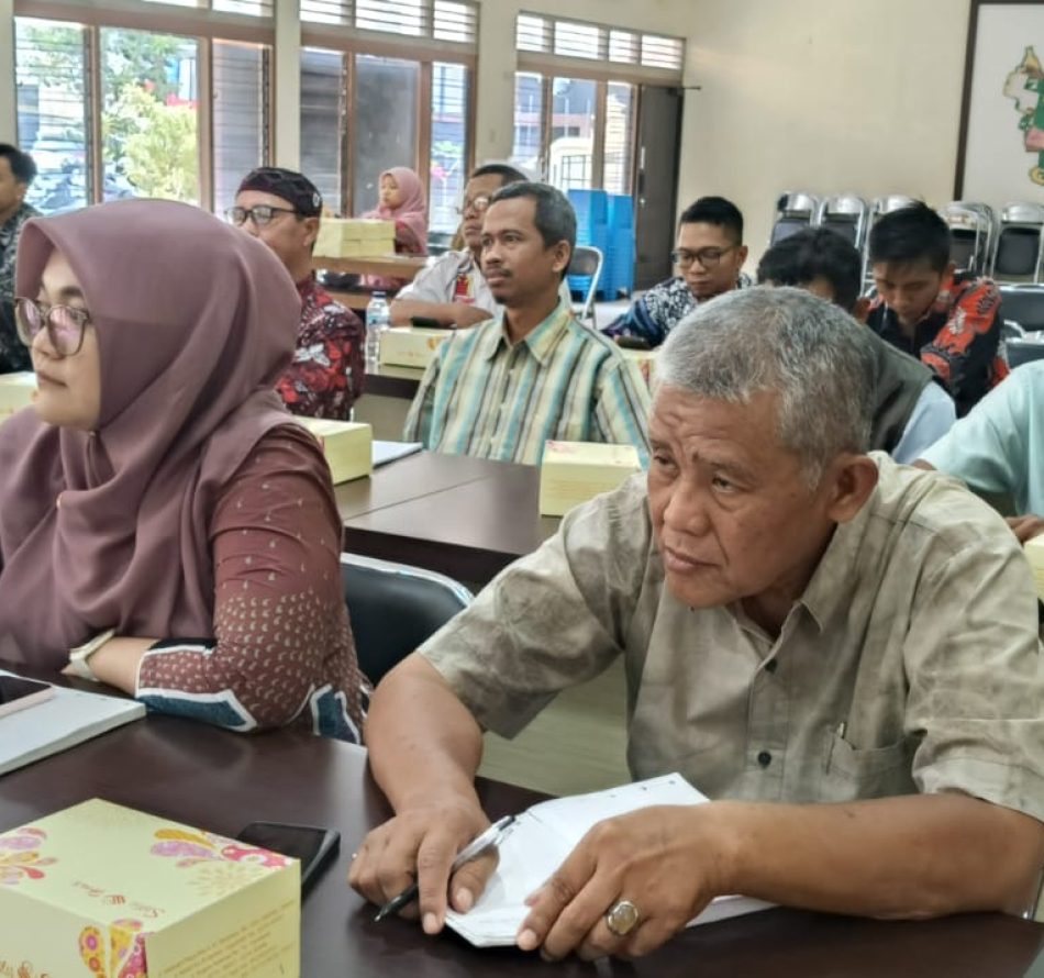 Perkuat Transparansi dan Akuntabilitas, Pemkal Condongcatur Gelar Bimtek Pengadaan Barang dan Jasa