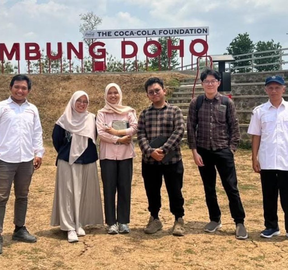 Mahasiswa Teknik Industri UGM Teliti Pengelolaan dan Pemanfaatan Embung Doho